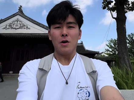 古镇里的电竞节你见过吗? #2026濮院电竞节 #非标古镇时尚濮院 #濮院时尚古镇 #五月来濮院电竞大作战#濮院街头争霸