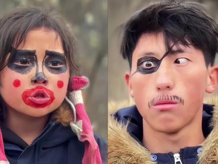 “ 辣条也买不起阿拉包包也买不起你凭什么想他呢” #万恶之源 #惹格吃桶代言人