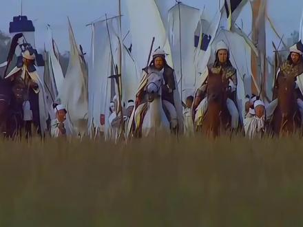 刘备为关羽报仇,却在夷陵败光家底,为什么没有被称为昏君?这么说吧,三国的魅力之所以5,000年独一档,很大程度是因为蜀汉的浪漫。
#刘关张#关羽#兄弟情