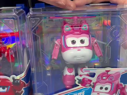 超级飞侠机库版变形玩具套装
沉浸式把玩教学来了
手把手教会宝宝如何实现人物变形
分享实际体验技巧
乐迪、小爱、露探长等热门动画人物
多款组合任您选购
给孩子挑选一份惊喜的圣诞礼物吧@超级飞侠 @智多星儿童玩具乐园