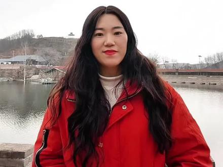 什么是口播? 说白了口播就是用嘴巴👄说话
对着镜头说出你想说的话
你的观点,你的看法
你的三观,你的想法#真实生活分享计划 #自媒体 #口播短视频#什么是口播@抖加🔥上热门🔥dou+🔥热点宝