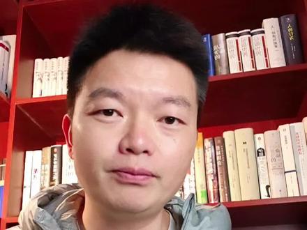 现在不要买黄金,宁愿踏空不要追高