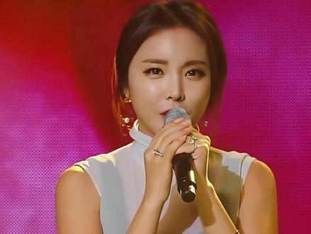 #只要有你女声空灵版“谁能告诉我,有没有这样的笔,能画出一双双不流泪的眼睛,留得住世上一纵即逝的光阴...”