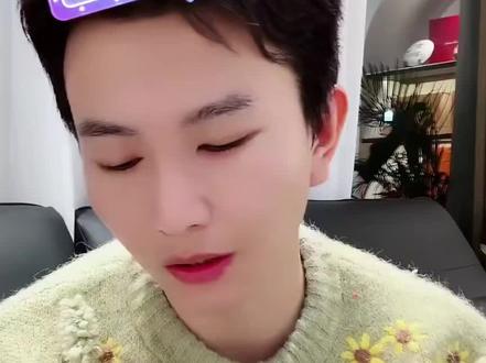 山歌圈最新八卦大乱了向云天七朵分手了好多黑粉在挑拨离间。#苏潇潇 #向云天 #七朵 #内容太过真实 #毛家超 @苏潇潇 @小天☁️向云天 @小朵☁️七朵 @毛家超【619】西南歌王歌后争霸赛直播号 @灰姑娘宝妈 @孔德攀3月23号24号婚礼活动 @DOU+小助手