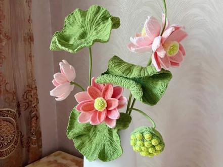 荷花钩织教程(四)组装莲蓬#荷花 #荷花钩织教程 #莲蓬钩织教程 #莲子钩织教程 保姆级荷花视频钩织教程