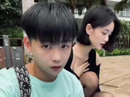 春风若有怜花意,可否许我再少年.