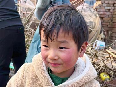 冯春还孩子们都在慢慢变好,一切付出都是那么的值得,可是冯春的霸道总裁梦还在内心#正能量 #记录真实生活 #热点