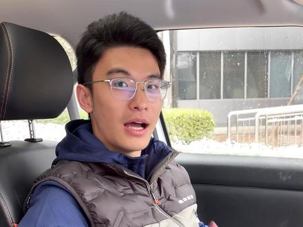 【30】BJ30自动刹车不能默认关闭?
今天产品经理在线科普
守护每一次你的出行安全
#北京越野 #BJ30 #BJ30旅行家 #10万级轻越野SUV就买BJ30旅行家