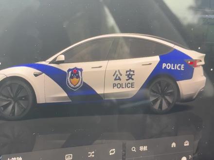 刚出炉的特斯拉皮肤及换肤教程,拿走不谢!昨晚车机更新后做了个jc叔叔的皮肤,私信被问爆了。看来大家小时候都有个当jc叔叔的梦想哈。这个视频是完整详细更换皮肤教程。我又加了老款3/Y的皮肤。注意的是需要先将车机更新到最新版本【陆续推送中了】然后就可以用在新3/老3/老Y上了。#特斯拉 #modely #model3 #特斯拉改装 #特斯拉更新
