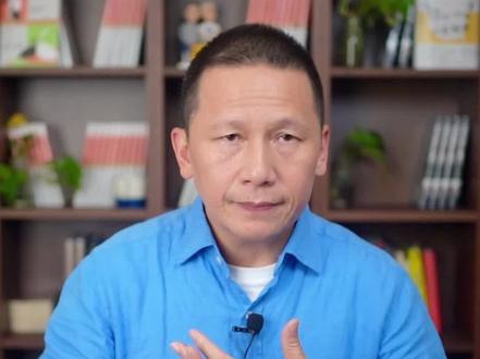 黄仕明:为什么一回到原生家庭,就会变得戾气很重#心理学 #原生家庭 #情绪 #成长 #心理年龄