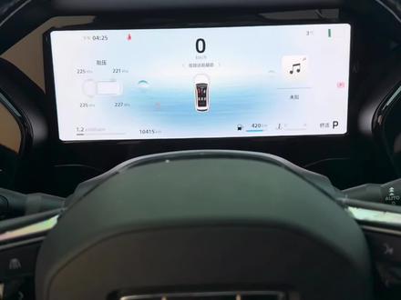 汽车正常胎压2.3-2.5,天冷了胎压会比平时低很多,低胎压会增加油耗,增加爆胎风险,准备个充气泵随时补充胎压#充气泵 #胎压 #无线充气泵