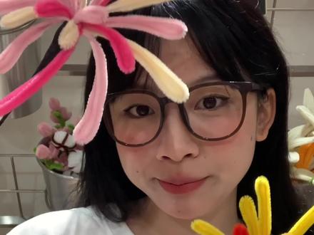 超简单的!!扭扭棒烟花教程来啦!!!
快@12:00一起跨年的人,给你做一个不会消失的烟花吧!!!
在这提前祝各位大家新年快乐!!!
#扭扭棒 #手工diy #教程 #跨年 #烟花