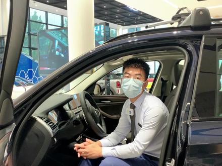 车内如何开启后备箱和关闭后备箱你知道吗?#抖音汽车 #宝马 #懂车帝 #小森与汽车的日常 #BMW