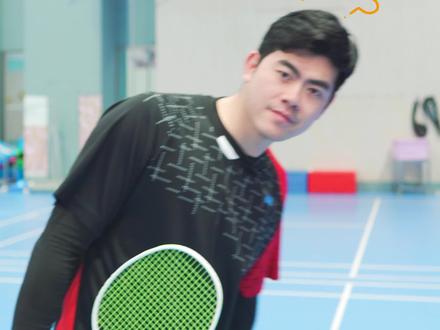 的幸均衡之刃!99块的球拍打起来究竟如何?
#羽毛球 #运动 #羽毛球装备 @杨晨大神 @DOU+小助手