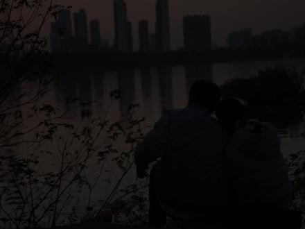 两个世界都变形 回去谈何容易#音乐 #音乐分享