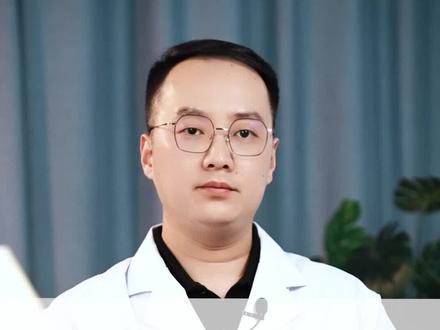 自言自语说话可能是什么病?#焦虑 #健康科普 #失眠焦虑王峰医生