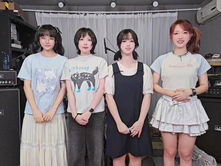 6.28来听新原创歌曲和看新的打歌服! 购票在秀动哦,直接搜索“扭蛋姬”就可以找到啦!#扭蛋姬乐队 #演出预告 #livehouse