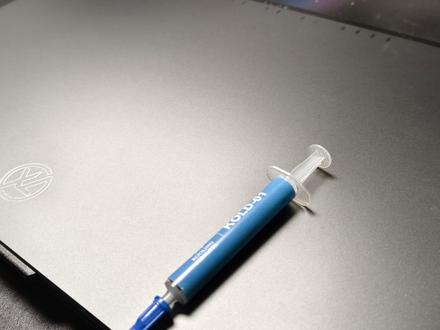 华硕天选4 2024清灰换硅脂拆机教程 大家还想看什么型号的拆机视频可以告诉我哦,此拆机教程以仔细与清晰易懂的角度拍摄给拆机小白。
【酷寒怪兽Kooling Monster】
我们的愿景是让每个人都能有最舒适的电脑体验。我们希望在DIY电脑维修技能的普及下,让每个人都能以极低的成本实现电脑性能的大幅提升。
【声明】
该视频仅提供资讯分享,不会赔偿任何因个人操作所导致的损害
#华硕 #天选4 #清灰换硅脂 #拆机视频 #笔记本清灰