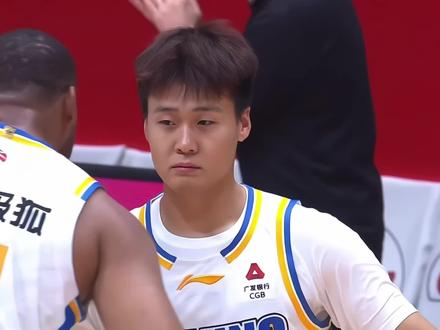 赵睿北京首秀集锦!庞峥麟CBA首秀16分,未来可期 #赵睿北京男篮首秀 #庞峥麟江苏男篮首秀16分 #CBA联赛 #duo来CBA #篮球