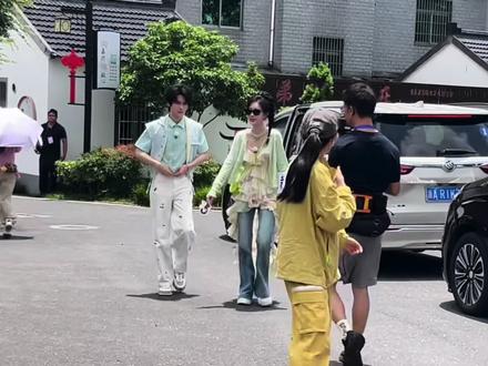 #跑男录制 #范丞丞#郑凯#李晨#沙溢 大嘉兴大凤桥也是好起来了🌹🌹🌹