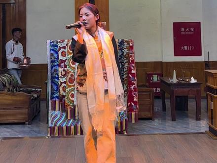 我被一阵风困在小拉姆身边
#小拉姆