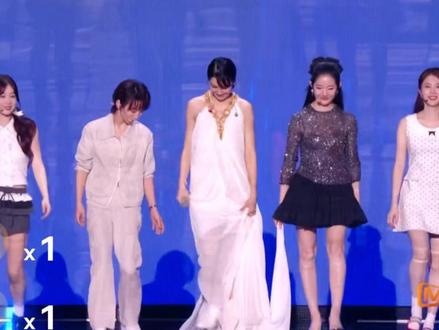 听听这现场的欢呼声吧 来喽来喽。#曾沛慈 #队长solo
