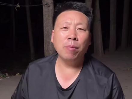 大飞爸让网友劝高锐回家