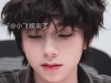 神的力气也是相当大的
#王橹杰 #tf家族 #反差 #综艺 #万万没想到