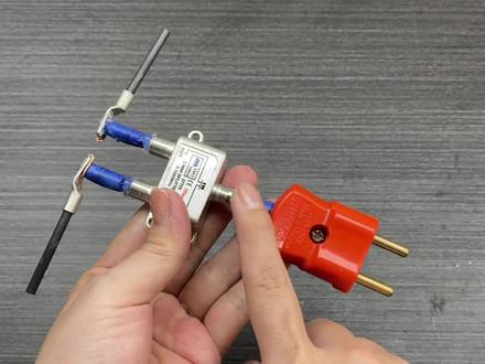 电池石墨棒 + 导线,自制多信号电视天线