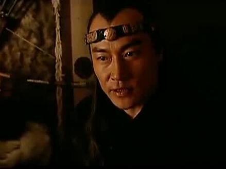 #汉武大帝 #伊稚斜 失去了王储之位,带着破碎的心和燃烧的狼血,杀爱马和爱妃来训练部队,这样的人才配做狼图腾。