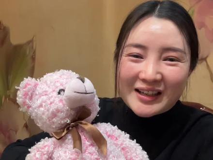 小时候总希望一个人包揽整个蛋糕,长大了才发现根本吃不完#生日快乐 #生活vlog #记录真实生活