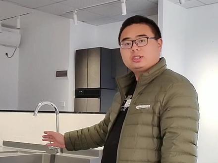 做装修卫浴的老板和家里要装修的业主,一定要关注我,每天都会发布新设计岩板阳台洗衣柜款式#阳台洗衣柜 #岩板台面 #家居好物 #设计案例分享 #你好2022