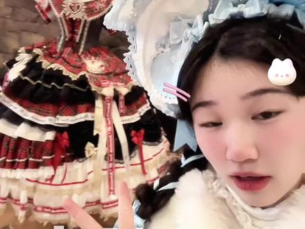 lolita实拍|花与珍珠匣圣之心无滤镜分享 #ACG新春会 #和我一起看ACG新春会 #花与珍珠匣 #青年创作者扶持计划 #创作人计划