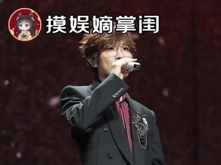 别人求婚,快给我们良哥忙坏了 #徐良#演唱会#求婚#求婚现场