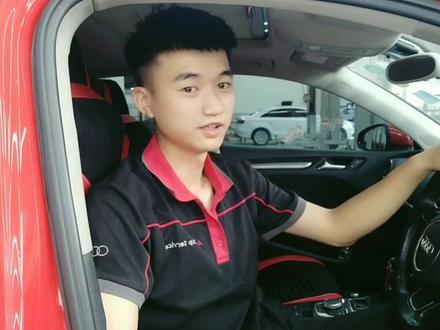 奥迪车伸缩屏幕拆装过程,你以为很难吗?小朋友看一遍都能学会 #奥迪车 #汽车维修