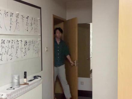 超级mean的衬衫男孩,出得全是馊主意