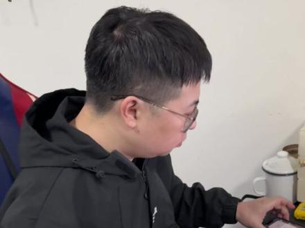 兽王猎加强了 抓灵魂兽的很多 目前安排两班倒为大哥服务 #魔兽世界 #魔兽世界工作室 #魔兽世界时光服