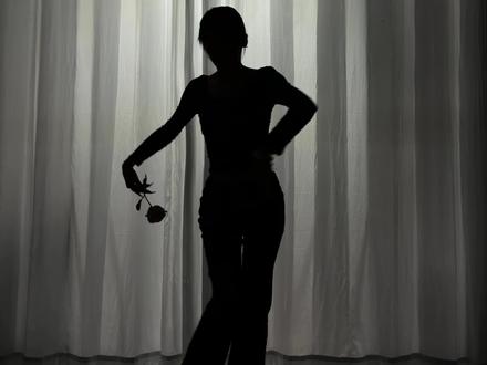 好叭~找不到扇子了🫨#三拜红尘凉 #古典舞#抖音二创激励计划