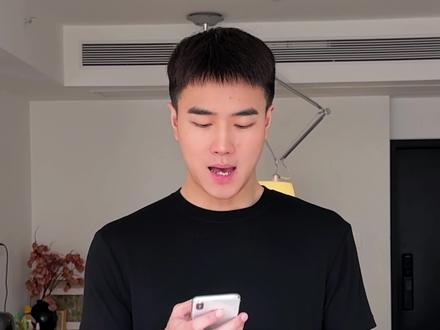 安乾镐/复刻“脸蛋天才的穿搭需要勇气!#早秋穿搭合集 #创作者中心 #创作灵感 #安乾镐 #cortis