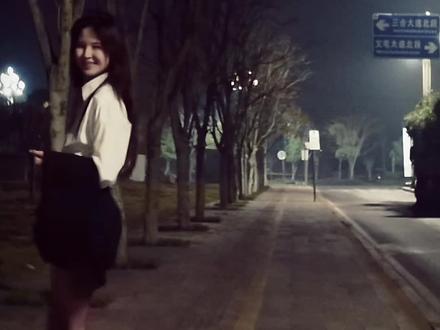 #小皮裙大波浪 #转场 #反差变装 这下够女人了吧?