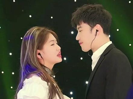 晰晰.娇娇正脸更好看哈哈😃😃@昊晰🍬星城唱将 @娇娇🥟(星城) #直播录屏分享 #直播精彩回放 #精彩瞬间精彩一刻