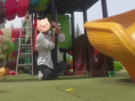 听说盘腿抱着柱子起不来?#挑战不可能