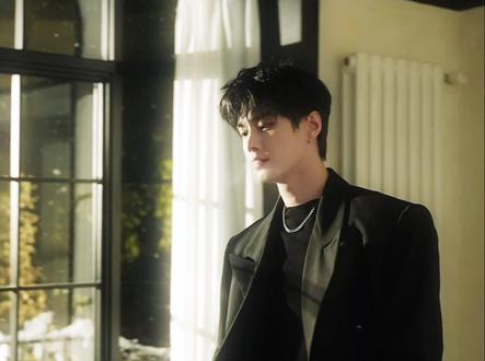 听说这是靳朝进行曲? #与靳朝同行 #双轨