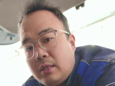 ADS4.1升级不了,原来是它的问题 #撸车日常 #问界 #专业的事情交给专业人去做 #辅助驾驶 #修理工的日常
如果您是铅酸电池的新能源车,一定要定期检查电瓶,一但出现亏电状态,要及时处理