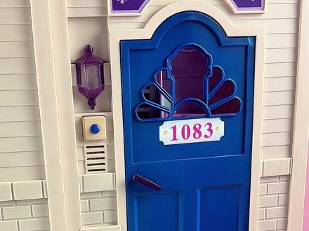 肯去芭比家接芭比出去看电影,芭比又睡过头了#芭比娃娃 #儿童动画 #儿童动画片推荐 #芭比娃娃玩具