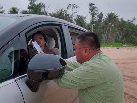 葫芦娃救爷爷!海南沙滩极限救车。 有趣#随时随地标记一下 #救援 #dou是好车 #vlog十亿流量扶持计划