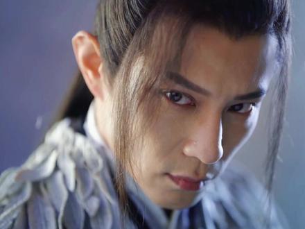 #说英雄谁是英雄 #杨彤 小心翼翼守护了这么多年,最终发现还是没能护住她。