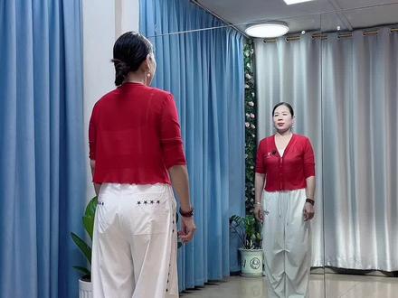 广场恰恰48步循环跳#不要在我寂寞的时候说爱我#当初的爱情匆匆走过 #慢动作口令分解