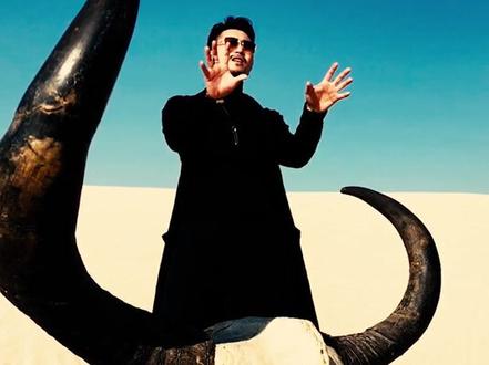 为了这个作品,我吃了2斤沙子,风实在太大🤣🤣哈哈哈