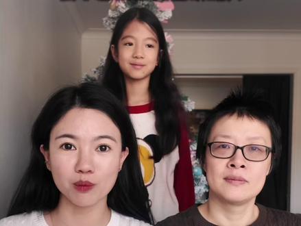 向后看挑战!妈妈连胜被反转当场破防,下一秒被女儿暖哭 #母女日常 #同时回头宝宝会看谁 #万万没想到 #家庭教育 #亲子关系 #加拿大生活 #蒙特利尔